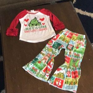 Grinch Ruffles and Belles set